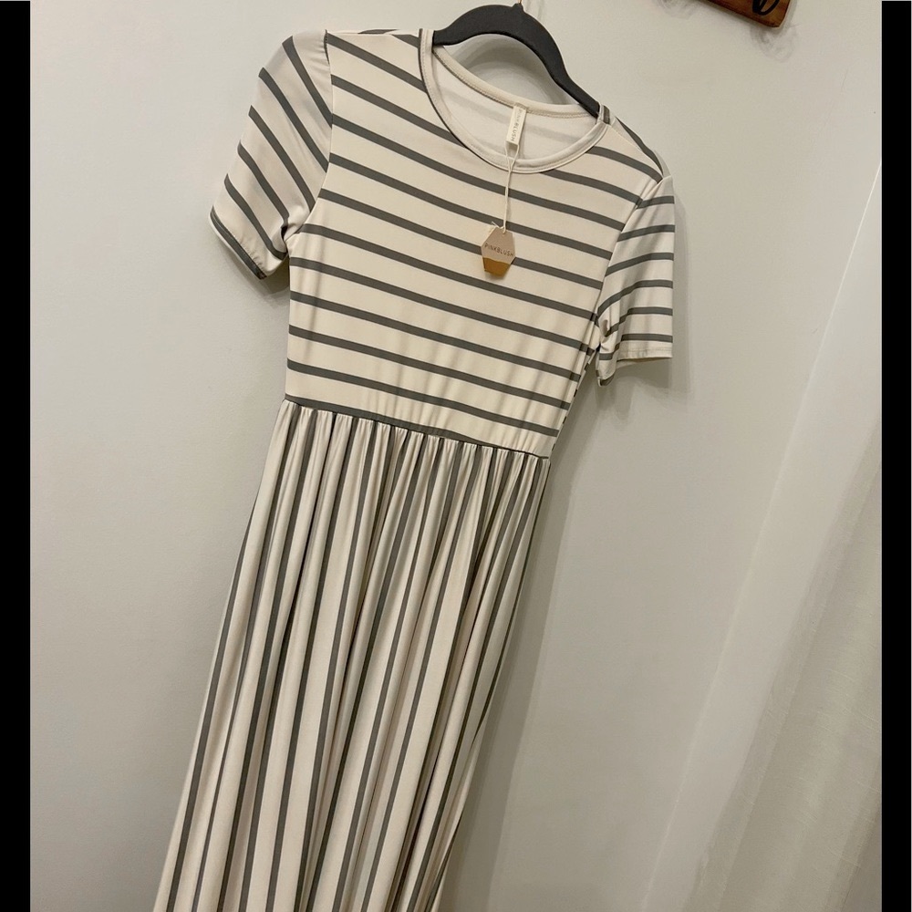 NWT pink blush maternity dress